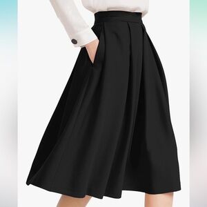 NWT High Waisted Black Pleated Midi Skirt
